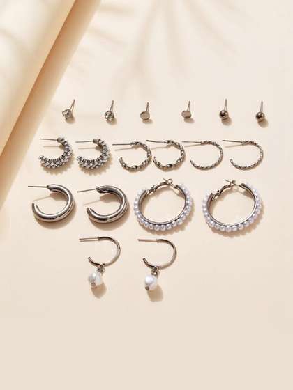 TheVineGirl Circular
                        Hoop Earrings