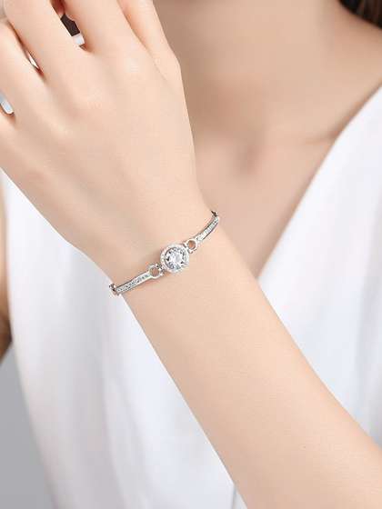 Vembley Women Cubic
                        Zirconia Silver-Plated Link Bracelet