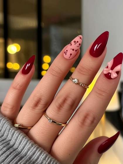 TheVineGirl Set Of
                        30 Artificial Reusable Press On Nails - Maroon
                        & Pink