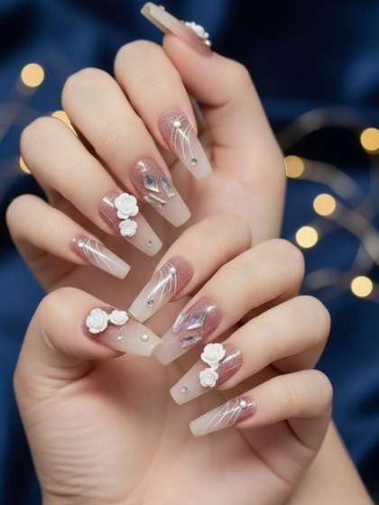Vembley Set Of 24
                      Artificial Reusable Stick On Nails - Purple &
                      White