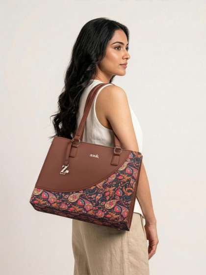 ZOUK Women Printed
                        Structured Tote Bag