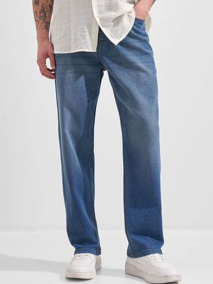 HIGHLANDER Men
                        Relaxed Fit Mid-Rise Stretchable Jeans