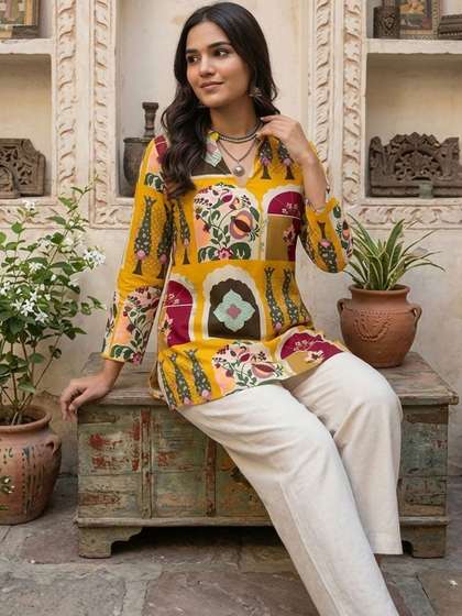 Anouk Mirage Ethnic
                        Motifs Printed V-Neck Kurti
