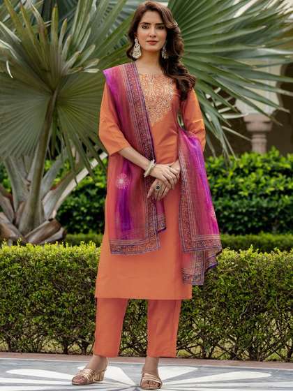KALINI Women Ombre
                        Embroidered Regular Thread Work Kurta with
                        Trousers & With Dupatta