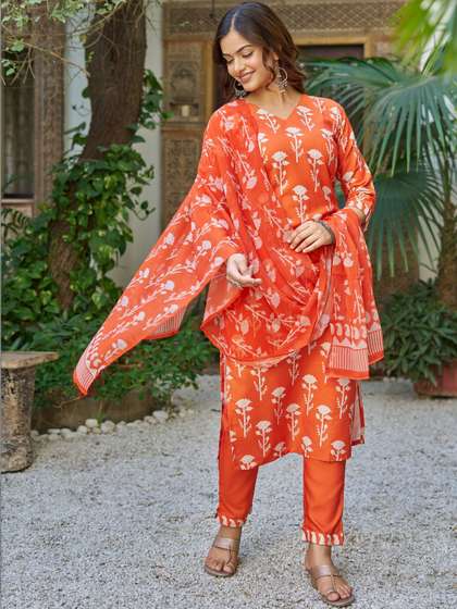 KALINI Women Floral
                        Printed Regular Kurta with Trousers & With
                        Dupatta