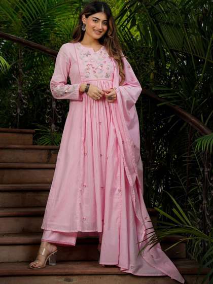 Puretouch Women
                        Floral Embroidered Panelled Thread Work Chanderi
                        Silk Kurta with Trousers & With Dupatta