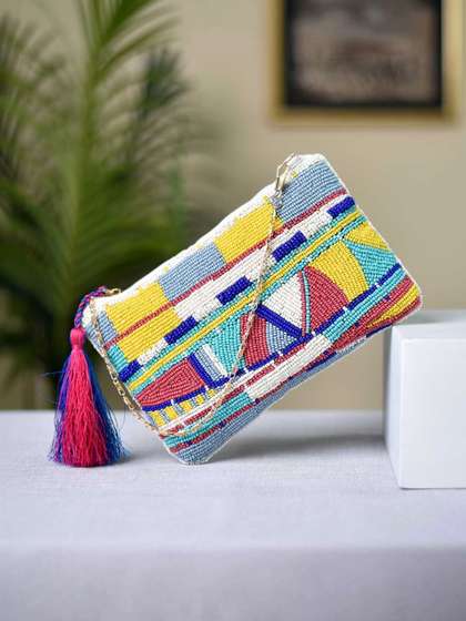 Indianshelf
                      Embellished Shoulder Bag