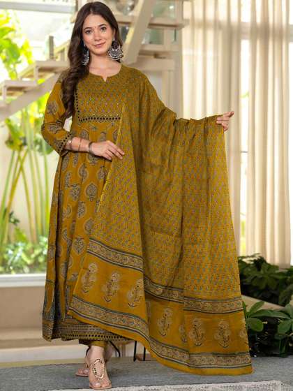 NAVYAAZRI Women
                        Floral Printed Layered Pure Cotton Kurta with
                        Trousers & With Dupatta