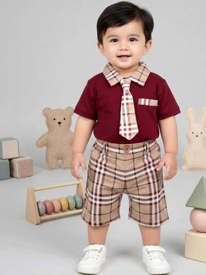 KINDLE Boys T-shirt
                      with Shorts