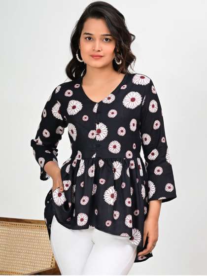 KELWA Floral Printed
                        V-Neck Pure Cotton Panelled Kurti
