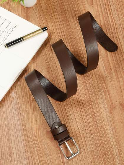 Teakwood Leathers Men
                    Textured Leather Belt
