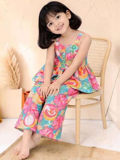 SPANGEL FASHION Girls
                      Floral Printed Top with Trousers