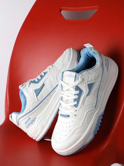 JQR ZEALOUS Men
                          Colourblocked PU Sneakers