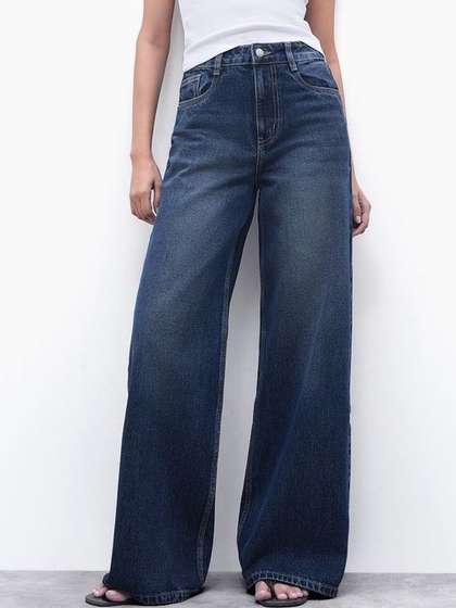 HUNTER & HAYES
                          Women Wide Leg High-Rise Light Fade
                          Stretchable Jeans