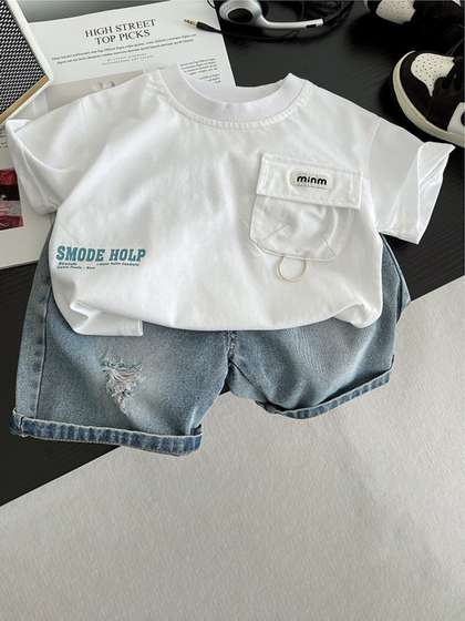 LULU & SKY Girls
                    Printed T-shirt With Shorts