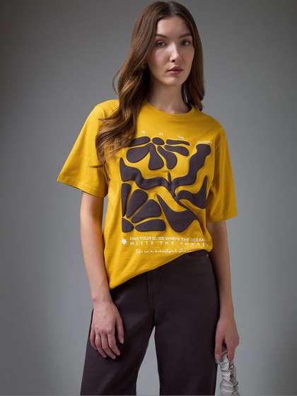 DILLINGER Womens
                        Puff Printed Round Neck Oversized Fit Tshirt