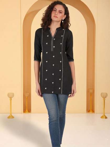 Anouk Rustic Ethnic
                        Motifs Embroidered Thread Work Pure Cotton Blend
                        Thread Work Kurti