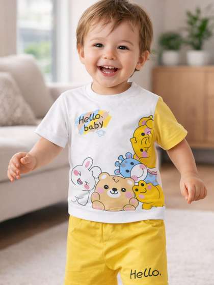 Aakriti Unisex Kids
                        Printed T-shirt with Shorts