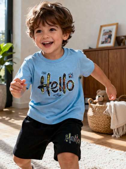 Aakriti Unisex Kids
                        Printed T-shirt with Shorts
