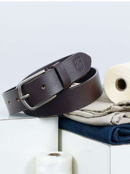 Berbanto Men Leather
                    Belt