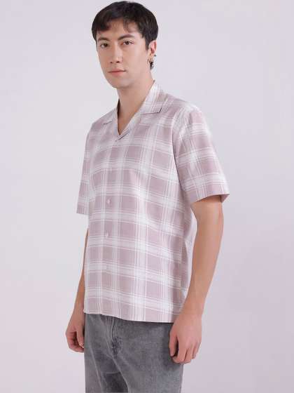 TAHVO Men Comfort
                          Tartan Checks Checked Casual Shirt
