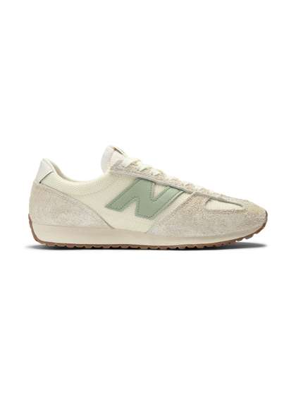 New Balance
                            Unisex Everyday Sneakers