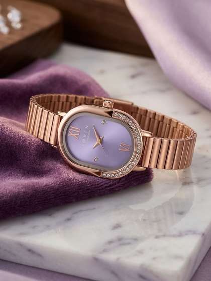 Joven Women Dial
                        & Stainless Steel Bracelet Style Straps
                        Analogue Watch J8-B
