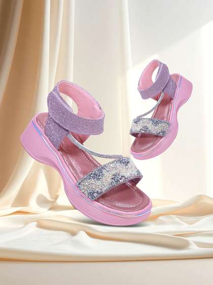 MUKUNDU Girls
                        Embellished Party Open Toe Flats