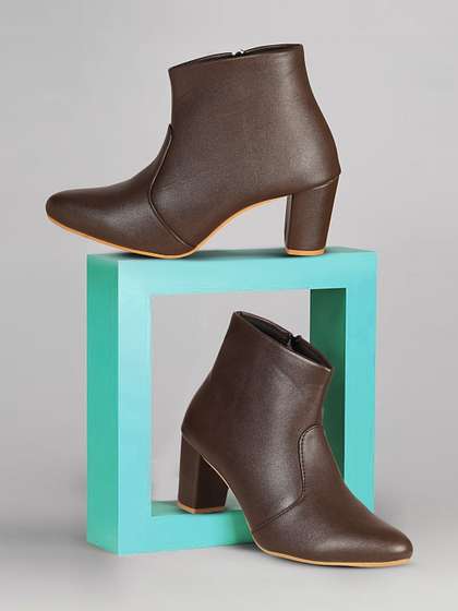 Killer Women Pointed
                        Toe Zip Regular Boots