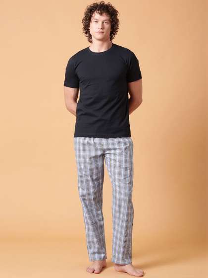 Joven Men Pure
                        Cotton Short Sleeves Night suit