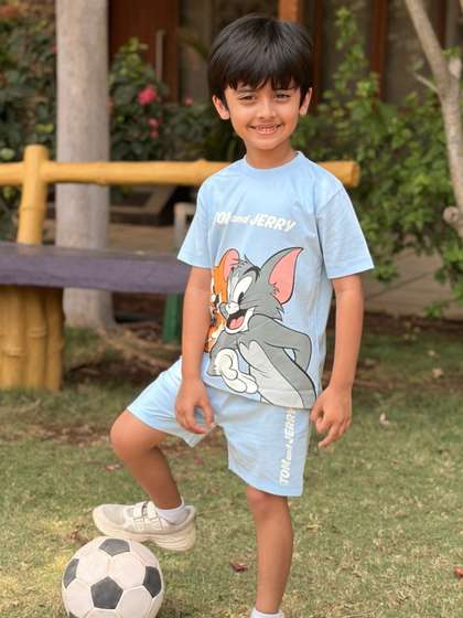 Nap Chief Kids
                          Unisex Tom and Jerry The OG Duo Printed
                          T-shirt with Shorts