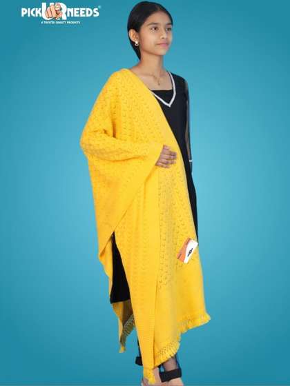 Pick Ur Needs Women
                        Woven Design Shawl