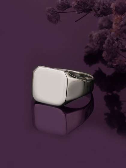 Roadster Men
                      Rhodium-Plated Finger Ring
