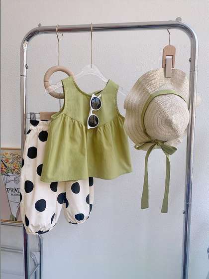 YK Girls Top with
                    Pyjamas