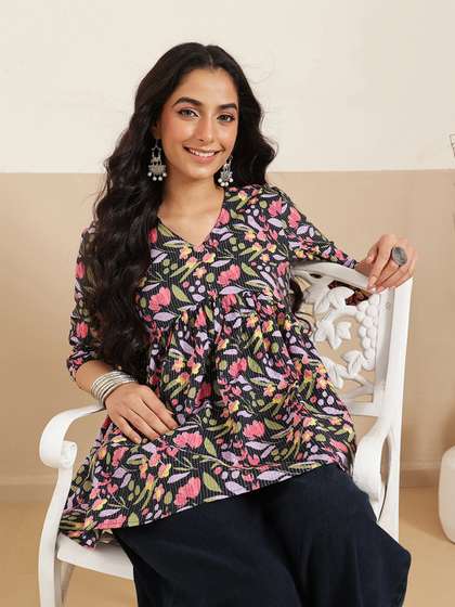 FEMBLISS Women Pure
                        Cotton V-Neck Three-Quarter Sleeves Peplum
                        Kurti