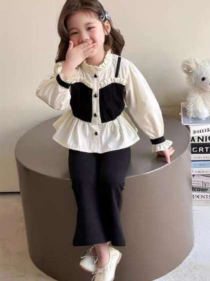YK Girls Tunic with
                    Trousers
