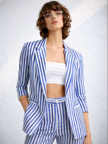SASSAFRAS worklyf
                        Blue Linen Striped Front Open Blazer