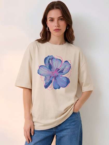 SMARTEES Women
                        Floral Printed Drop-Shoulder Sleeves T-shirt