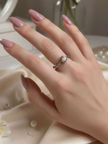 925 SILLER Rhodium
                          Plated Cubic Zirconia Finger Ring