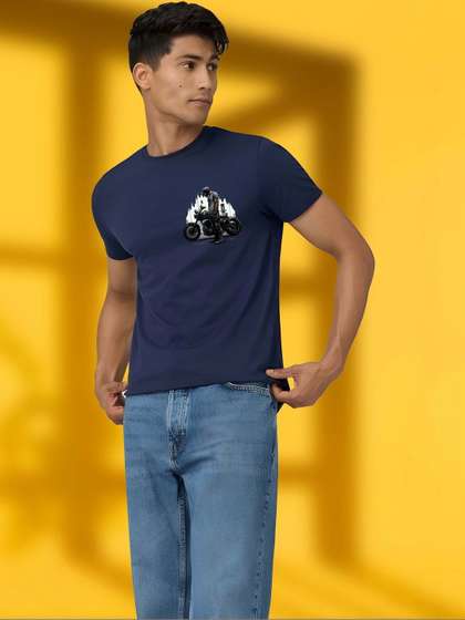 THE BEETLE HOUSE Men
                        Printed T-shirt