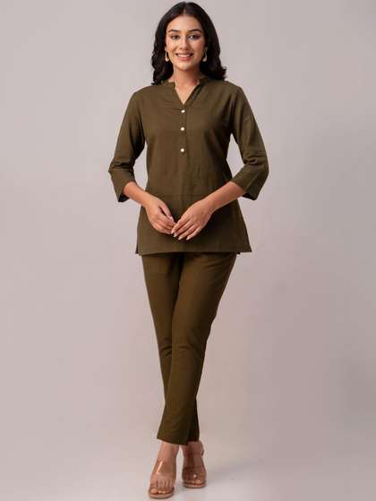 SwagSanskriti Kurti