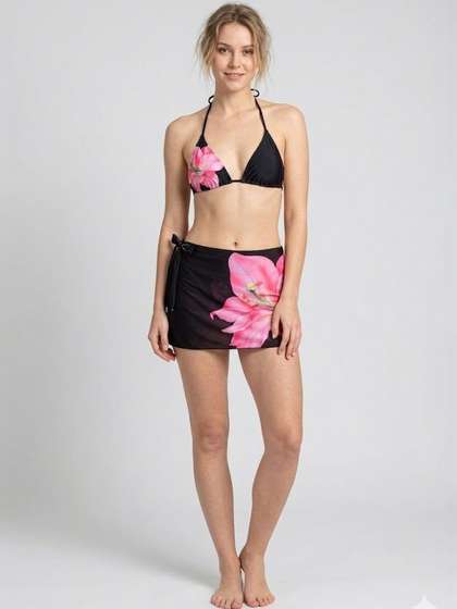 Suo Printed Halter
                        Neck Swim Set Swimwear