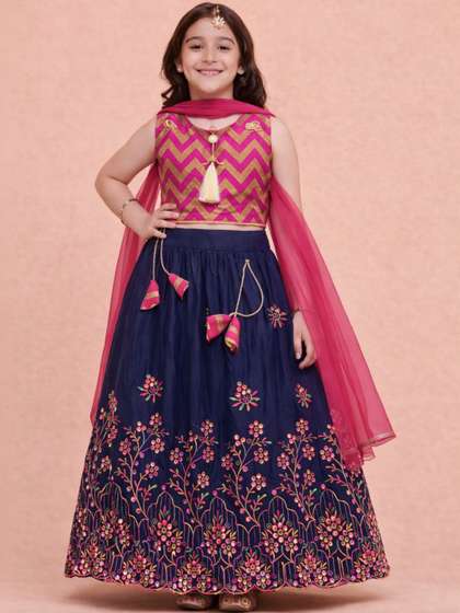 Sainur creation
                        Girls Thread Work Ready to Wear Lehenga &
                        Blouse With Dupatta