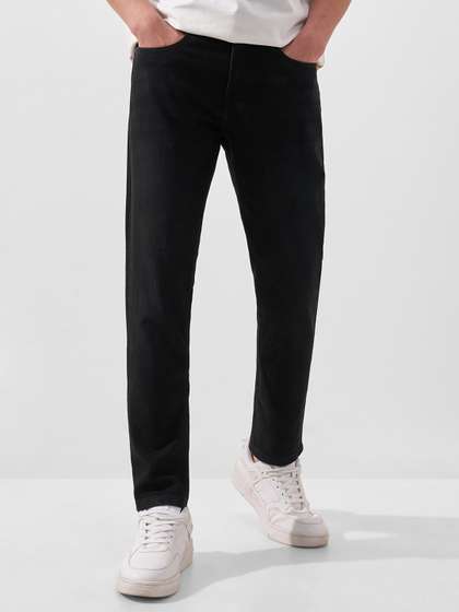 HIGHLANDER Men
                          Black Tapered Fit Mid-Rise Clean Look
                          Stretchable Jeans
