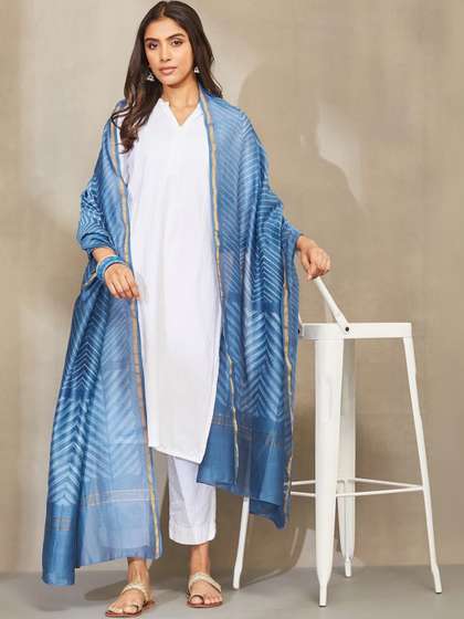 Fabindia Dyed
                        Dupatta