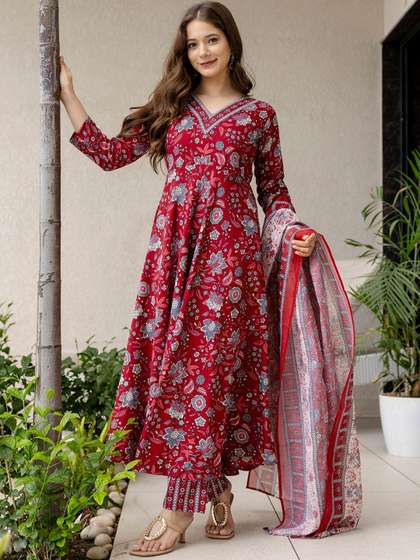 KALINI Women
                          Floral Printed Regular Kurta with Trousers
                          & With Dupatta