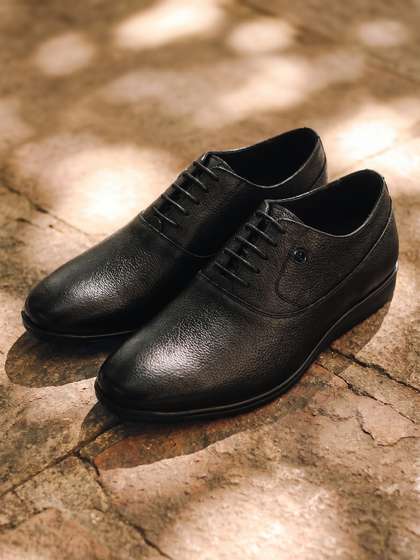 Van Heusen Men
                          Leather Oxford Round Toe Formal Shoes