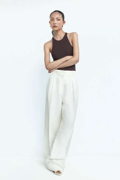 H&M Sleeveless
                        Thong Body