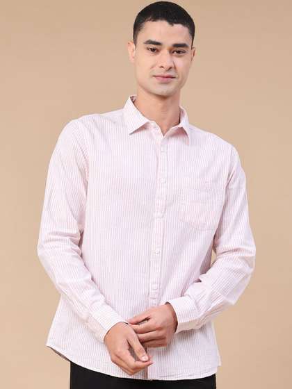 V-Mart Men Slim Fit
                        Striped Casual Shirt