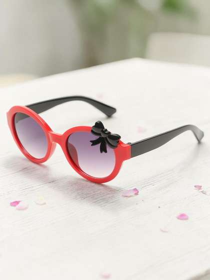 Stoln Girls Black Lens
                    & Red Round Sunglasses with